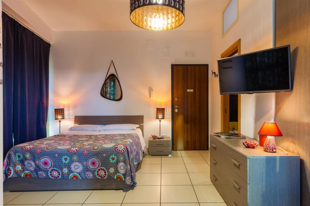Marina ResArt Rooms & Suite Image 10